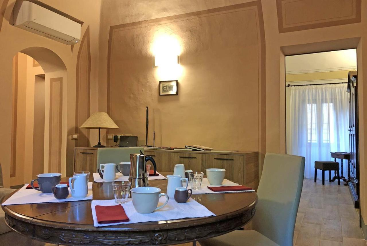 Suite Apartment Castello Volterra Luaran gambar