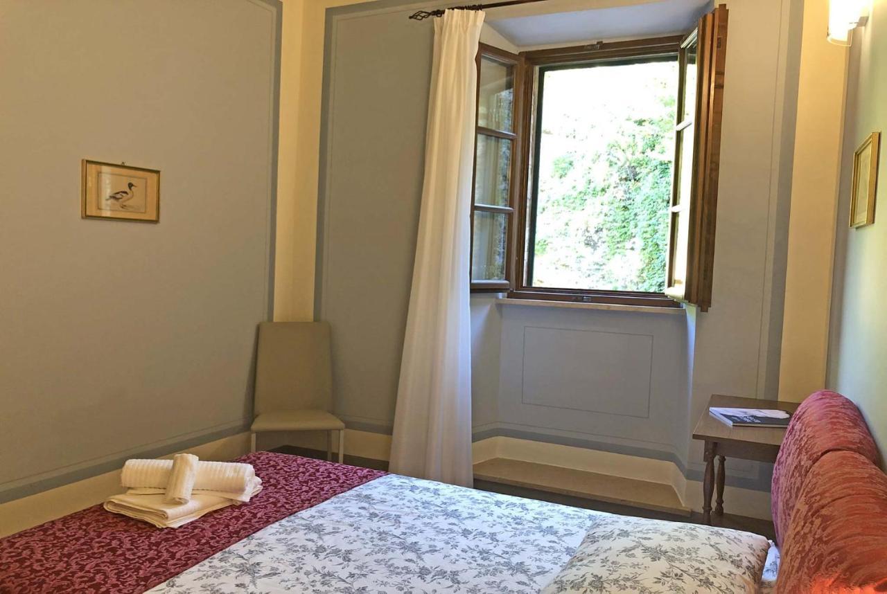 Suite Apartment Castello Volterra Luaran gambar