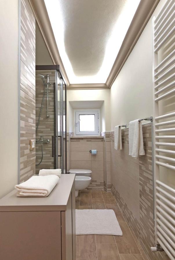 Suite Apartment Castello Volterra Luaran gambar
