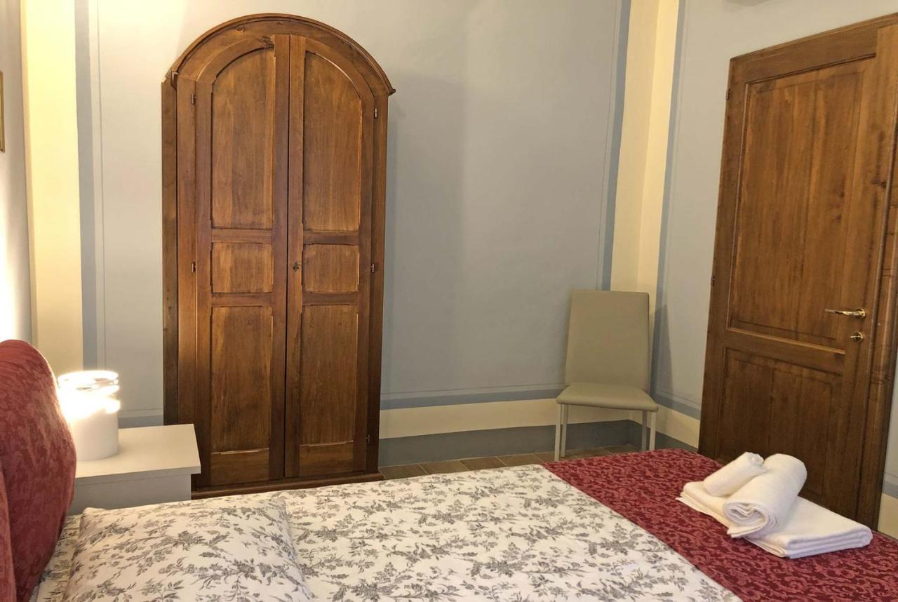 Suite Apartment Castello Volterra Luaran gambar