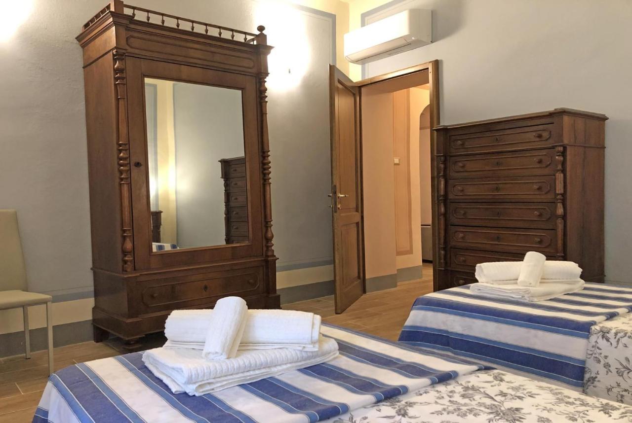 Suite Apartment Castello Volterra Luaran gambar