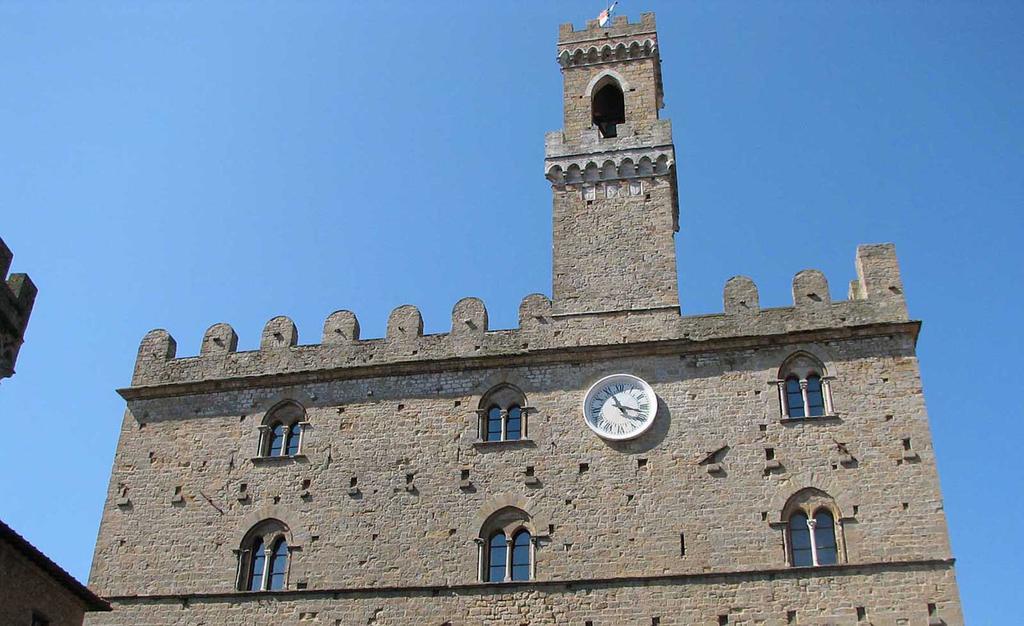 Suite Apartment Castello Volterra Luaran gambar